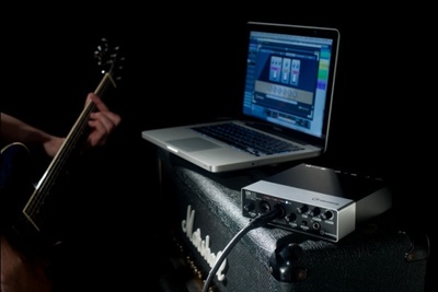 Steinberg UR22 便攜式音頻接口上市